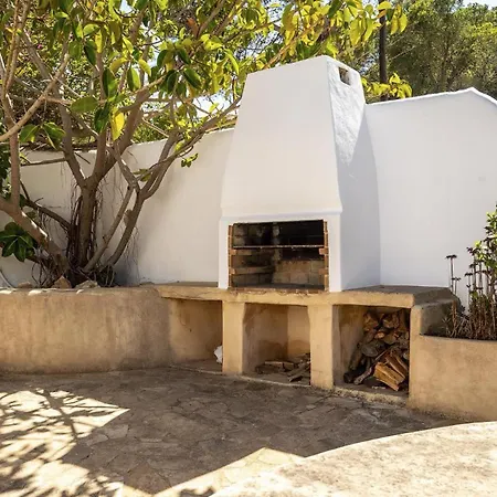 Lunablanca Santa Eulalia del Río