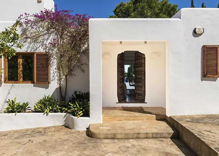 Lunablanca * Santa Eularia des Riu