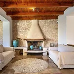 Lunablanca Villa *